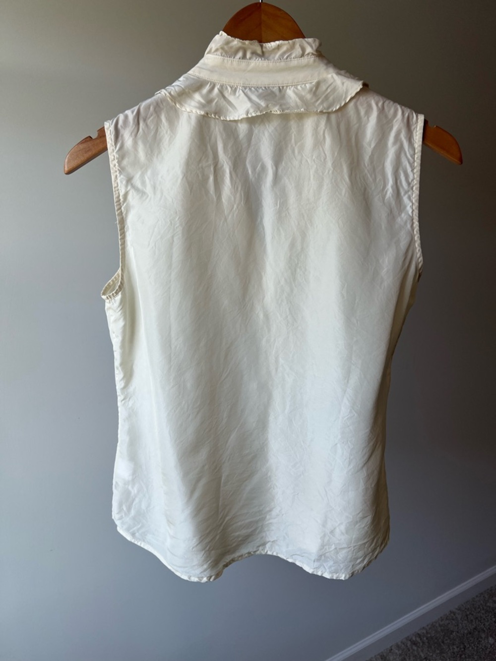Talbots Ivory Silk Ruffle Button Up - Picture 4 of 4